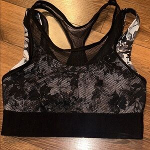 IVY PARK Floral Mesh Sports Bra
